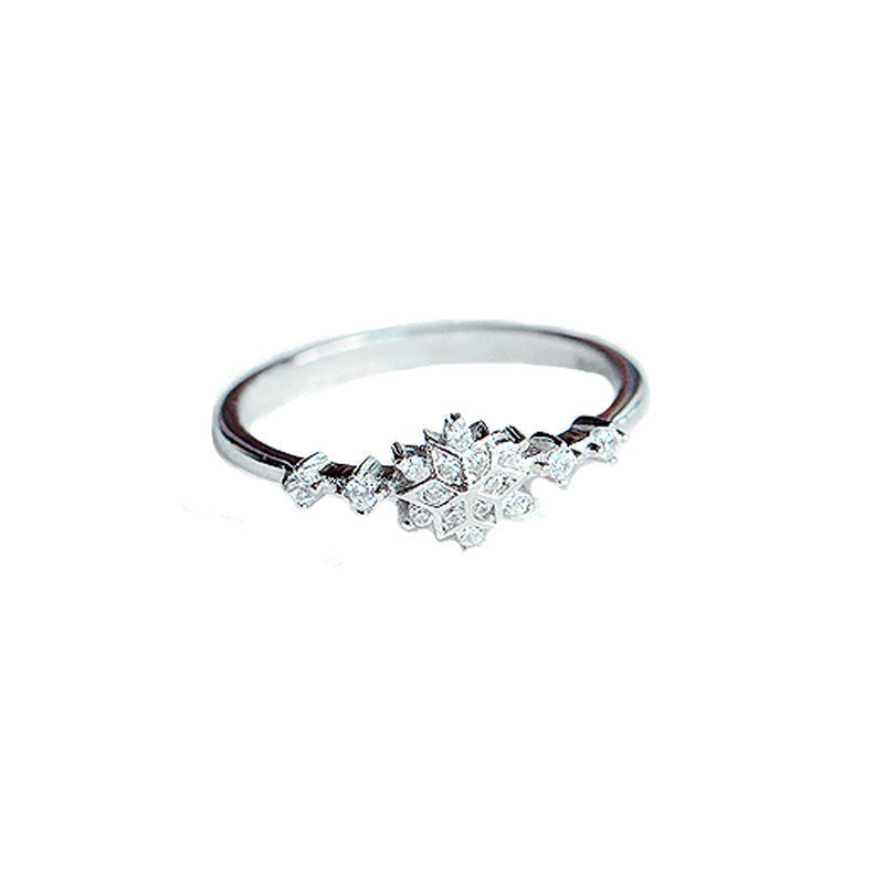 Luxury Snowflake Flower Ring Women
