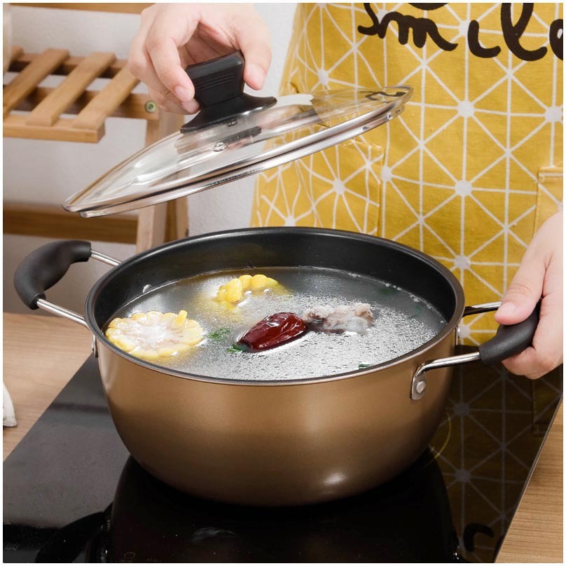 Set of kitchen pans