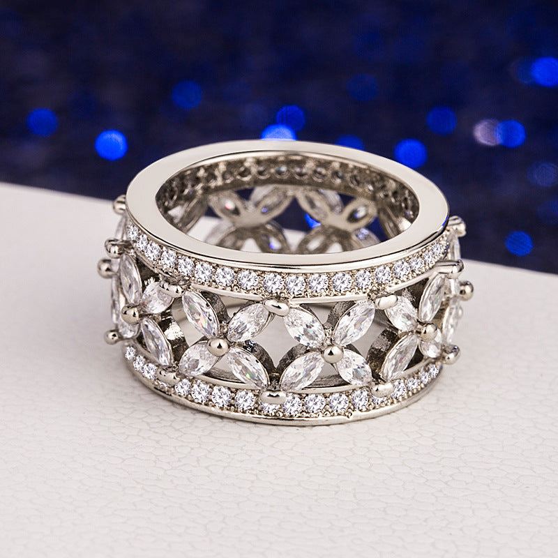 Luxury full zircon ring
