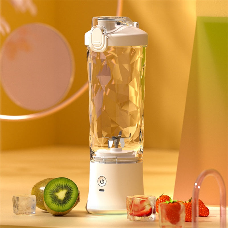 Personal size portable blender